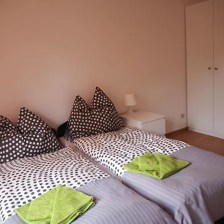 Domino * 卡尔帕奇